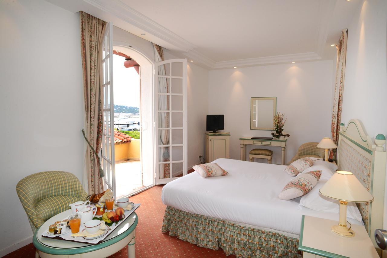 Hotel Giraglia Grimaud Exterior photo