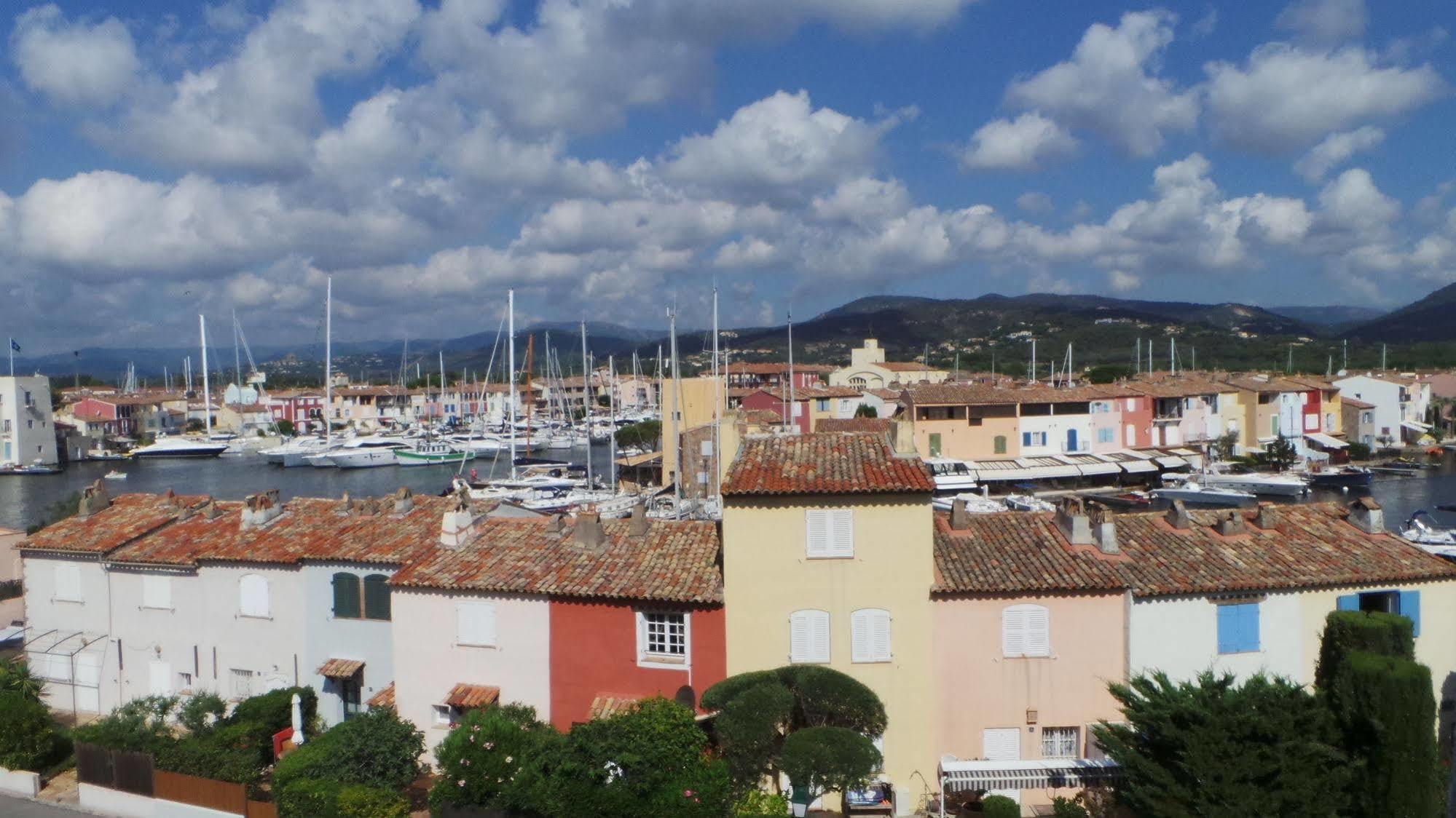 Hotel Giraglia Grimaud Exterior photo